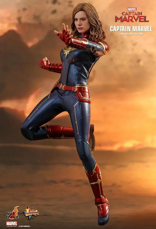 Alt view image 5 of 5 - Figure Hot Toys MMS521 - Marvel Comics - Captain Marvel - Captain Marvel Standard Version