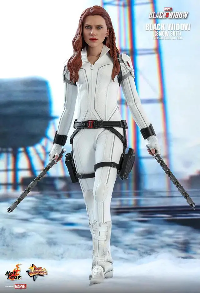 Alt view image 3 of 4 - Figure Hot Toys MMS601 - Marvel Comics - Black Widow - Black Widow Snow Suit