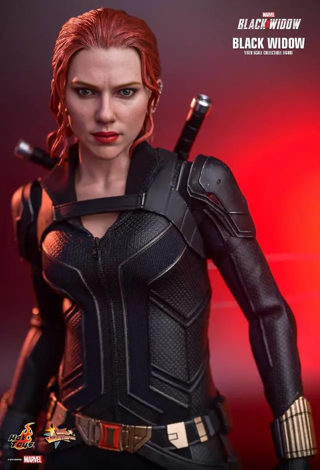 Alt view image 4 of 5 - Figure Hot Toys MMS603 - Marvel Comics - Black Widow - Black Widow Standard Version