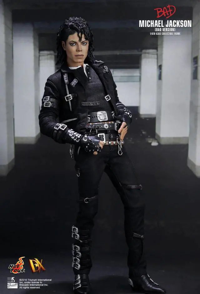 Alt view image 5 of 5 - Figure Hot Toys DX03 - Bad - Michael Jackson Bad Version