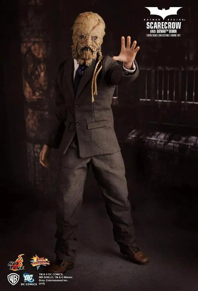 Alt view image 5 of 5 - Figure Hot Toys MMS140 - DC Comics - Batman Begins - Batman Demon & Scarecrow