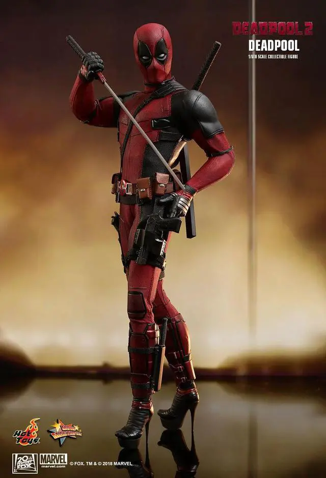 Alt view image 5 of 5 - Figure Hot Toys MMS490 - Marvel Comics - DeadPool 2 - DeadPool