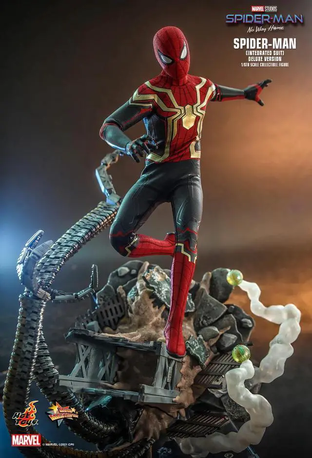 Alt view image 5 of 5 - Figure Hot Toys MMS624 - Marvel Comics - Spider Man : No Way Home - Spider Man Integrated Suit Deluxe Version