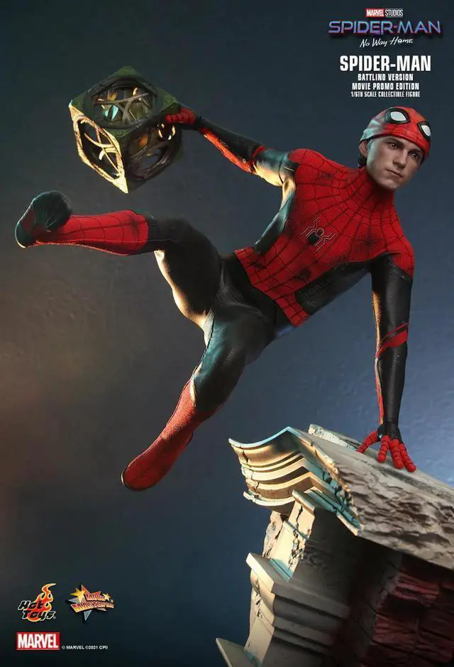 Alt view image 5 of 5 - Figure Hot Toys MMS625 - Marvel Comics - Spider Man : No Way Home - Spider Man Battling Version
