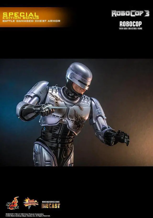 Alt view image 5 of 5 - Figure Hot Toys MMS669D49B - Robocop 3 - Robocop Deluxe Version