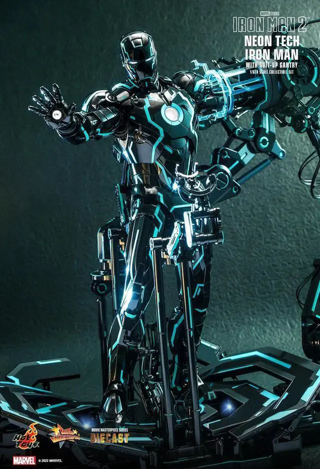 Alt view image 5 of 5 - Figure Hot Toys MMS672D50 - Marvel Comics - Iron Man 2 - Neon Tech Iron Man & Suit-Up Gantry Deluxe Version
