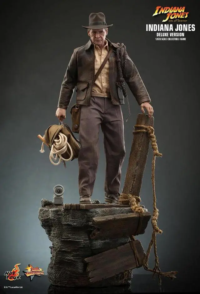Alt view image 5 of 5 - Figure Hot Toys MMS717 - Indiana Jones & The Dial Of Destiny - Indiana Jones Deluxe Version