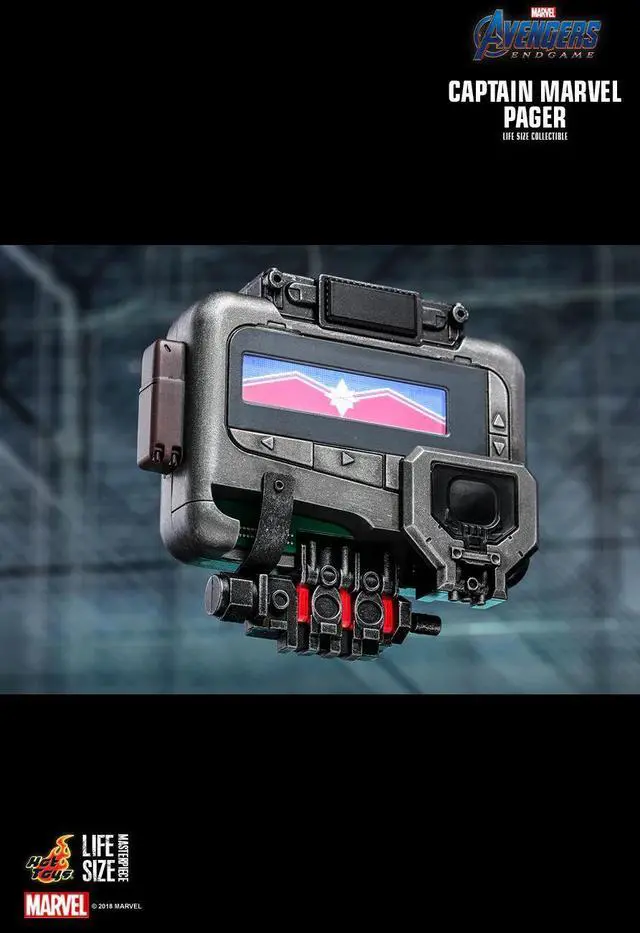 Alt view image 5 of 5 - Figure Hot Toys LMS009 -Marvel Comics - Avengers : Endgame - Captain Marvel Pager
