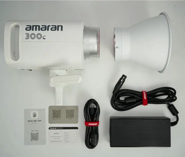 Alt view image 4 of 7 - 300c RGB COB Video Light Bowen Mount 2,500K to 7,500K CCT with G/M Adjustment 26,580 lux @ 1m with Hyper Reflector (White (300c))