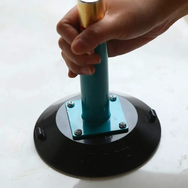 Alt view image 4 of 7 - A pair of 6" Vertical Vacuum Suction Cup with Metal Handle,Heavy Duty Vertical Hand-held Cups for Flat to Curved Surfaces, Brass Pump with Protective Cover (2 PACK)