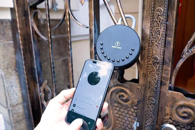 Alt view image 4 of 7 - Portable Smart Key Lock Box - Bluetooth & Mechanical Keyless Entry, App Control, Auto Lock, 2 Interchangeable Shackles (Cable & U-Shackle), Secure Code, IP65 Waterproof, On-The-Go Security