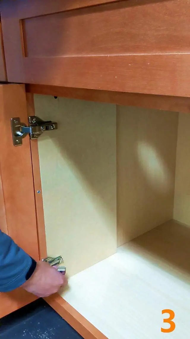Alt view image 4 of 7 - 10-Pack Full Overlay Soft-Close Face Frame Hinge, Clip-On Design for Kitchen Cabinet Doors