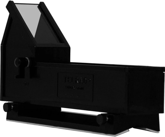 Alt view image 3 of 3 - Finder Sight Red / Green Switchable with Mounting Base