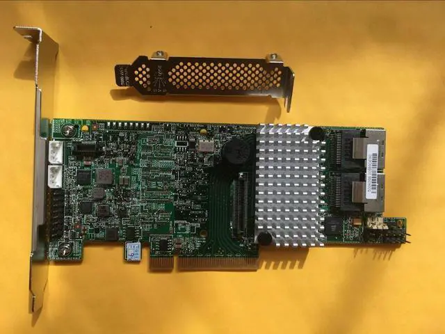 Alt view image 4 of 6 - LSI Logic MegaRAID 9266-8i 8Port Internal 1GB SATA/SAS Controller Card