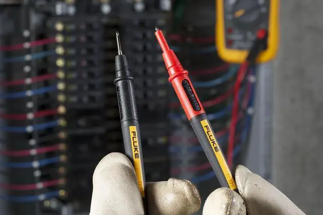 Alt view image 5 of 7 - Fluke TL175E TwistGuard Double Insulated Silicone Test Lead Set with Removable 4mm Lantern Tips, 2mm Diameter Probe Tips