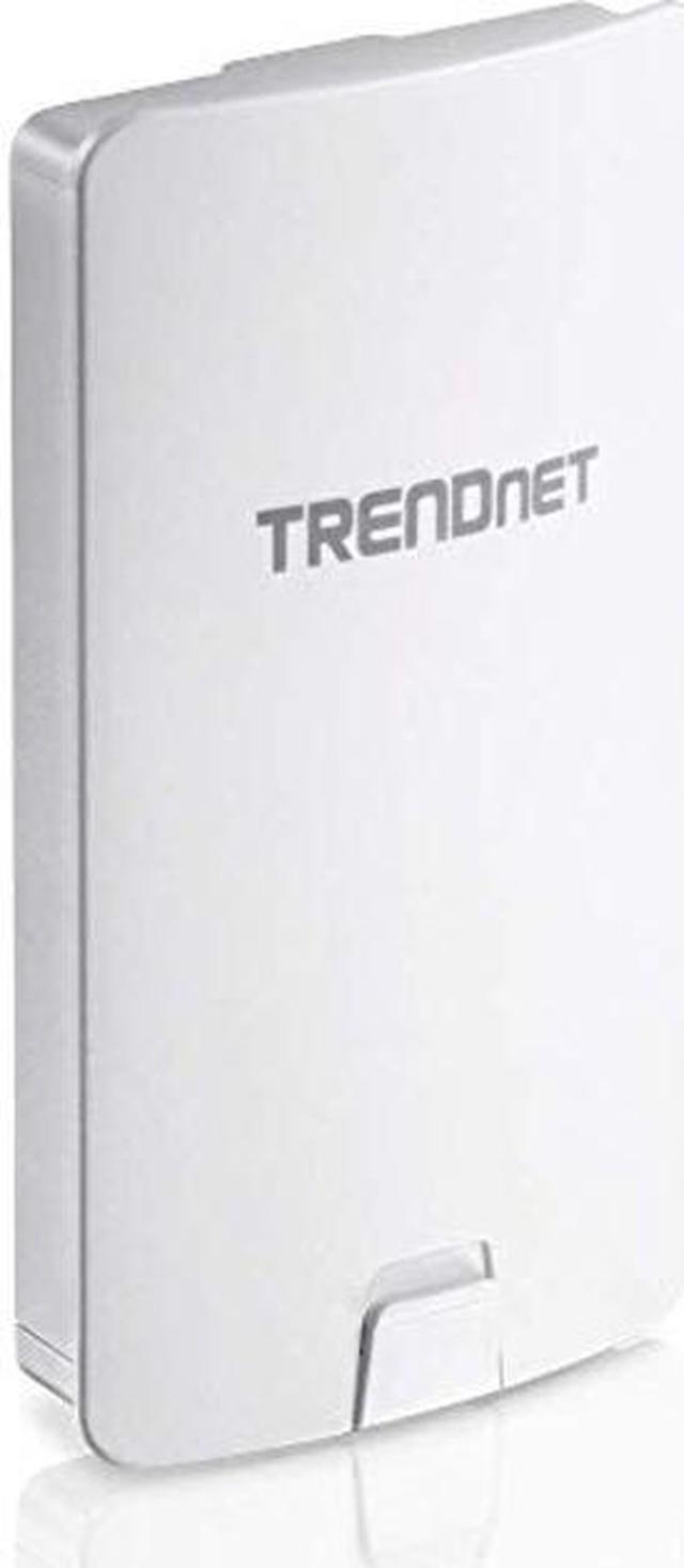Main image of TRENDnet 14 DBI WiFi AC867 Outdoor Directional Poe Access Point, 14 DBI Directional Antennas, for Point-to-Point WiFi Bridging Applications, 5GHz, AC867, TEW-840APBO