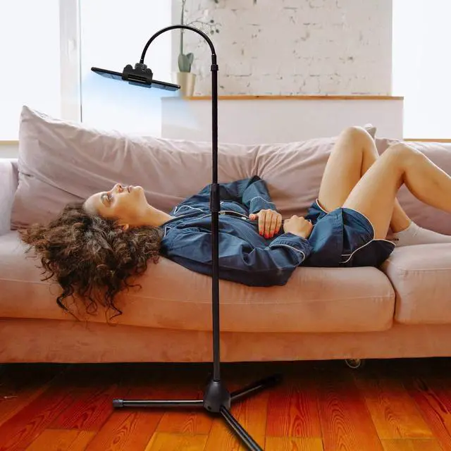 Main image of holdUP 2.1m Lazy Mobile Holder with Height-Adjustable Stand and 360deg Adjustable Gooseneck Mobile/Tablet Holder for Leisure Watching and/or Photoshoot & Videography