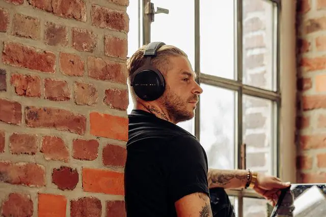 Alt view image 2 of 5 - beyerdynamic DT 1770 Pro Studio Headphone