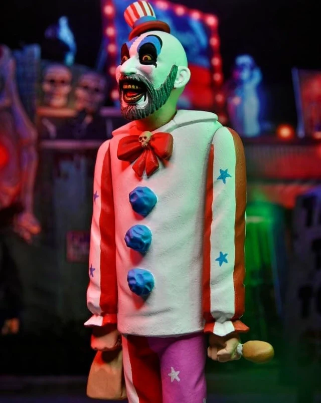Alt view image 3 of 4 - NECA La Maison des Mille morts Figurine Toony Terrors Captain Spaulding 15 cm