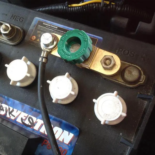 Alt view image 6 of 7 - 2 X Car Battery Terminals Quick Disconnect Switch Side Post Battery Shut/Cut Off