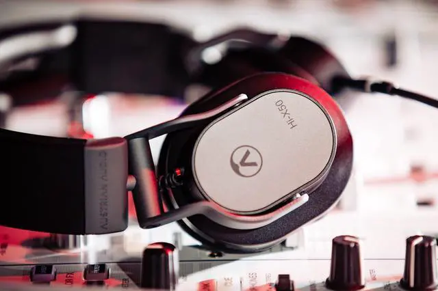 Alt view image 4 of 5 - Austrian Audio Hi-X50 Professional Closed-Back On-Ear Headphones