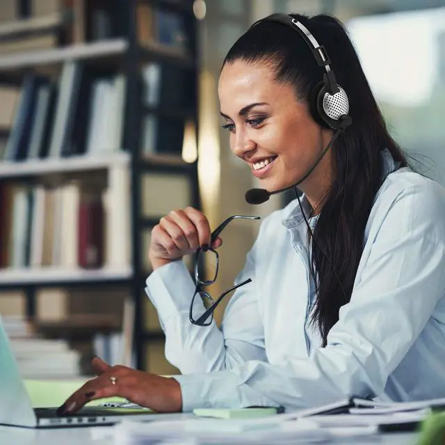 Alt view image 2 of 5 - Andrea Communications NC-185 VM High Fidelity Stereo PC Computer Headset with Noise Canceling Microphone and Volume/Mute Controls