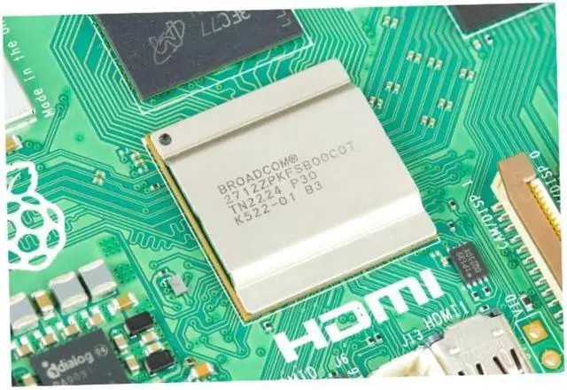 Alt view image 5 of 5 - Raspberry Pi 5 4GB