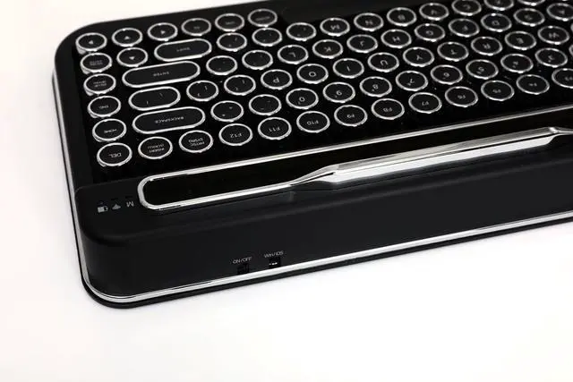 Alt view image 2 of 5 - Penna Bluetooth Keyboard with Black Chrome Keycap(US Language) (Switch-Cherry Mx Red, Matte Black)