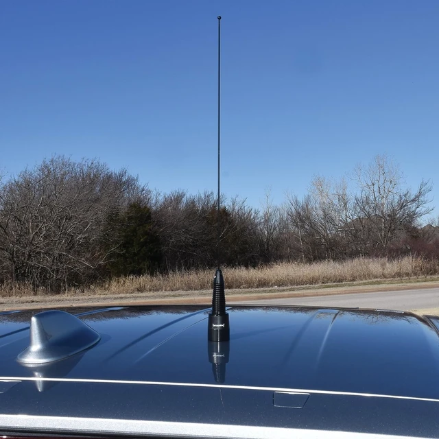 Alt view image 3 of 5 - Browning 160-Watt Wide-Band 136 MHz to 174 MHz Unity-Gain Antenna with NMO Mounting (Black)