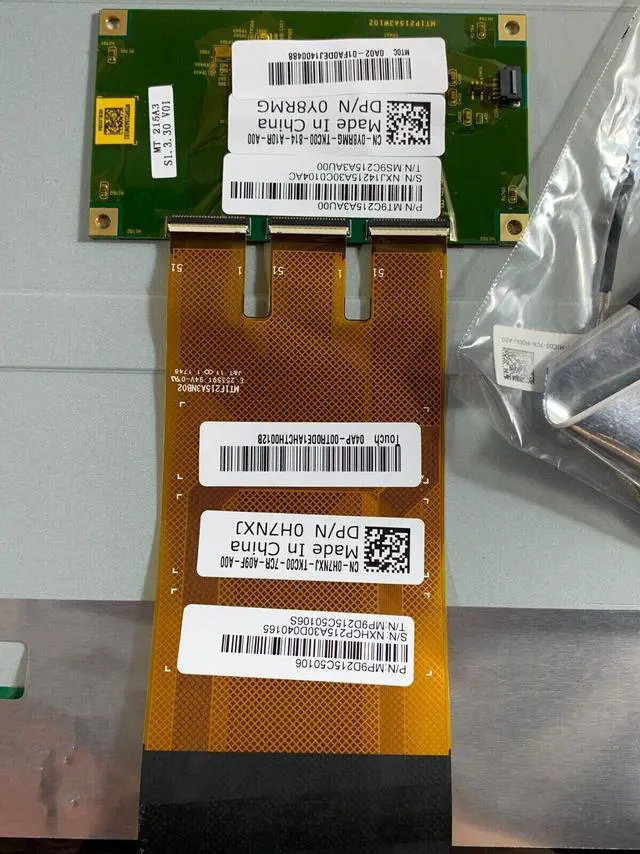 Alt view image 4 of 5 - Dell Inspiron 22 3275 21.5" FHD TouchScreen LCD LM215WF9 (SL)(A2) VMJP4 W13YYd