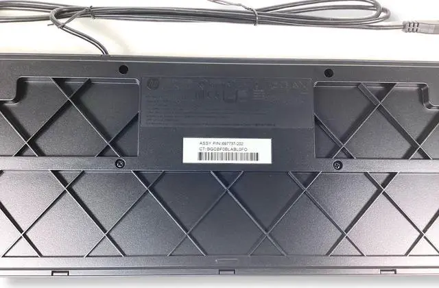 Alt view image 6 of 7 - HP COMPAQ 505130-121 USB Wired Desktop Keyboard PR1101U 697737-202