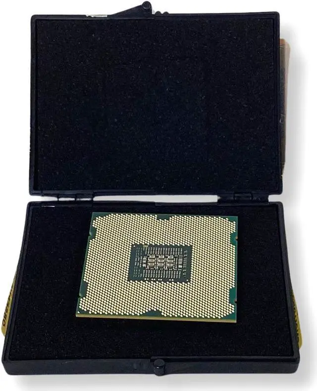Alt view image 7 of 7 - Dell Intel Xeon E5-2620 6-Core 2.0GHz LGA 2011 Processor, 15MB Cache SR0KW 6Y6H0