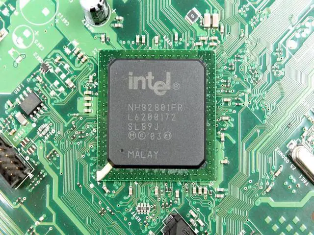Alt view image 4 of 5 - Dell Dimension 3100 Intel 915GV Chipset LGA775 Socket DDR2 Motherboard WJ770
