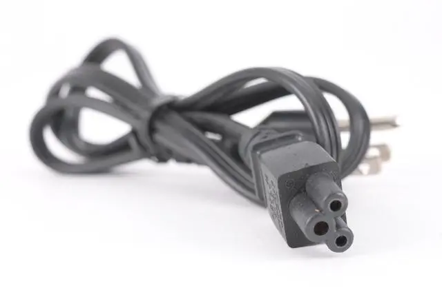 Alt view image 6 of 6 - Dell HA130PM160 130W 19.5V 6.7A AC Power Adapter Charger with Power Cord P7KJ5