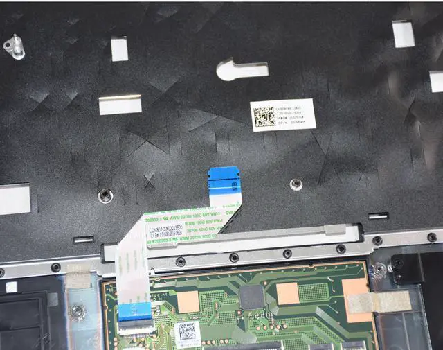 Alt view image 5 of 5 - Dell Latitude 5580 & Precision 3520 Palmrest Touchpad Assembly 5WF4M