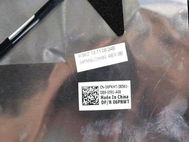 Alt view image 5 of 5 - Dell Studio 1555 1557 1558 15.6 Inches LCD Back Cover Assembly w/Hinges Red 6PNWT 06PNWT