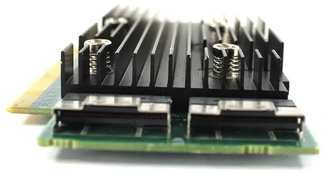 Alt view image 4 of 7 - Dell CDC7W Extender Card For Select 14G Poweredge Models - PCIe 4.0 - NVMe - Plug-in Card