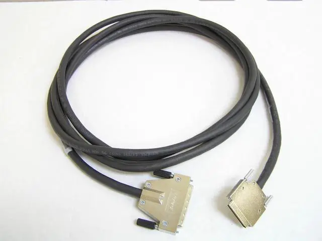Main image of Dell SCSI Cable 55604JJ03 68 Pin to VHDCI 48570-01T-0428 JJ003