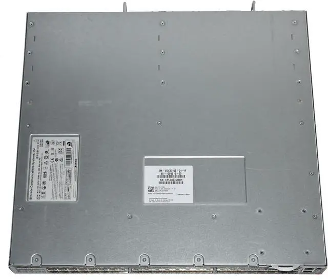 Alt view image 6 of 7 - Dell Brocade VDX 6740 48x 10GbE SFP+ & 4x 40Gb QSFP+ L3 Network Switch 100-585-169-01