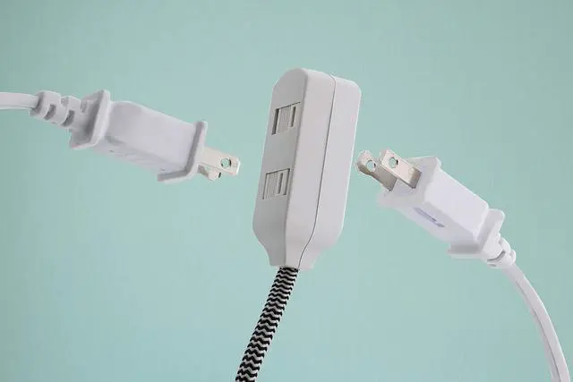 Alt view image 5 of 5 - 6-Foot Indoor Extension Cord Black
