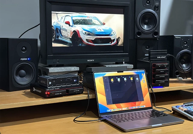 Alt view image 6 of 7 - BLACKJET TX-2DS 2-Bay Thunderbolt 3 Docking System
