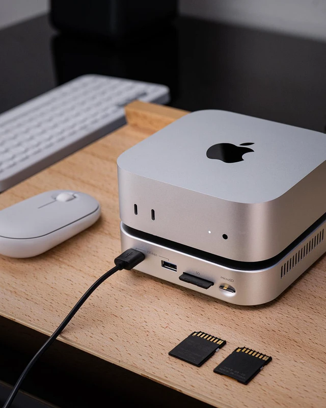 Alt view image 7 of 7 - BLACKJET MiniRaiden Thunderbolt 5 Dock for Mac Mini M6/M5 Pro/M4