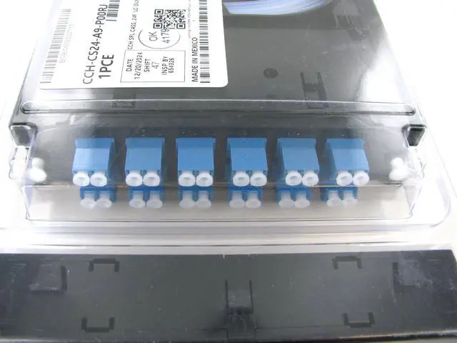 Alt view image 3 of 5 - Corning CCH-CS24-A9-P00RJ Pigtailed Splice Cassette, 24 Fiber, LC UPC Duplex Singlemode (OS2), Ribbon