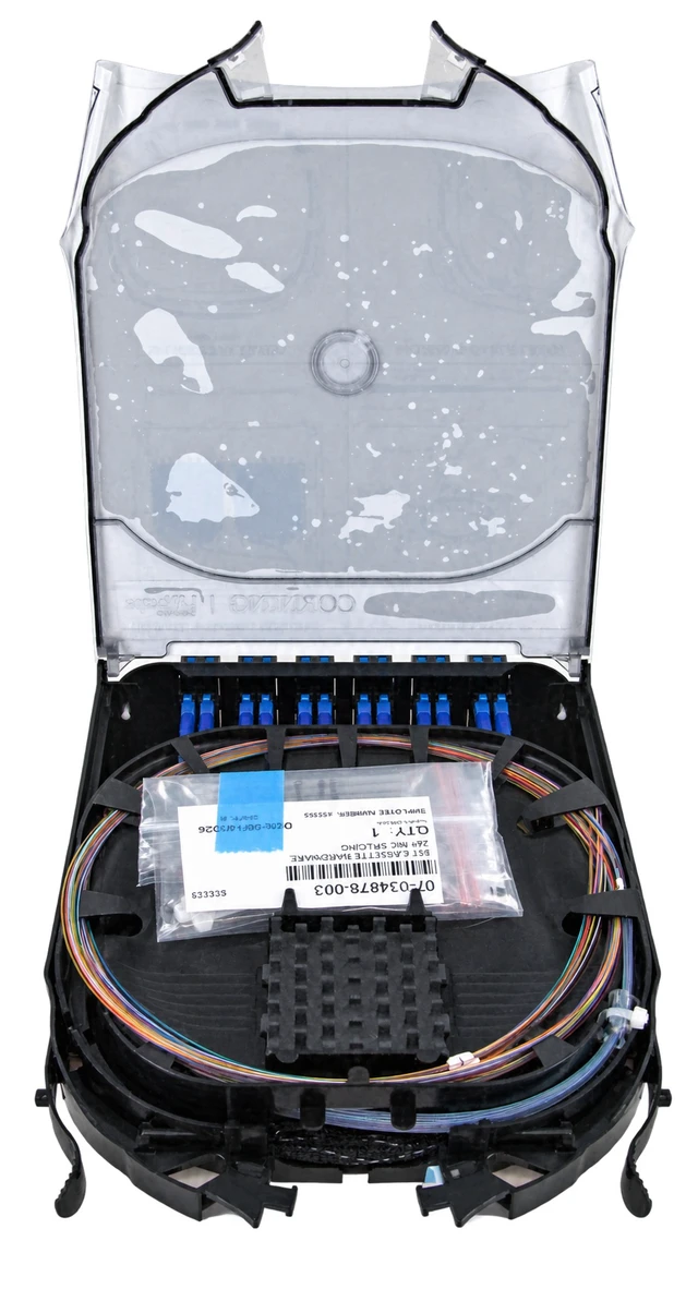 Alt view image 6 of 7 - Corning CCH-CS24-AE-P00RE Pigtailed Splice Cassette, 24 Fiber, LC UPC Polish, Duplex Shuttered Singlemode OS2