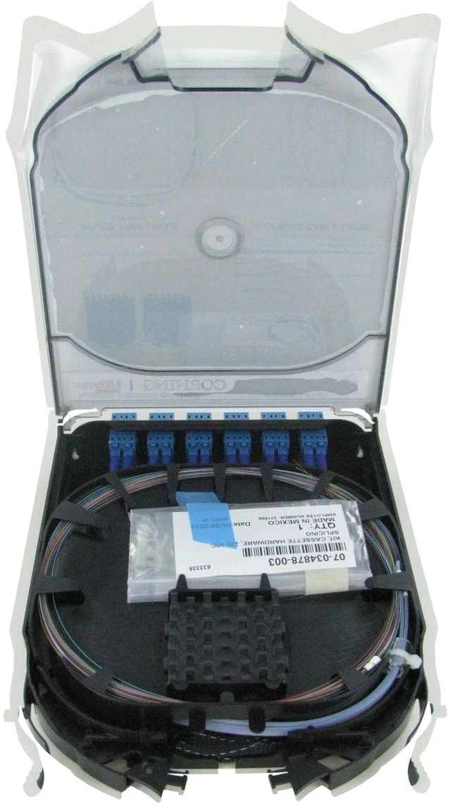 Alt view image 5 of 7 - Corning CCH-CS24-A9-P00RE CCH Splice Cassette, 24 Fiber, LC Duplex Singlemode (OS2), Single-Fiber (250 um)