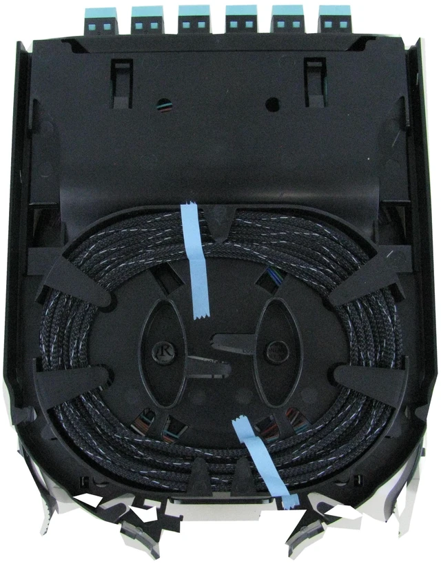 Alt view image 3 of 7 - Corning CCH-CS24-AD-P00QE Pigtailed Splice Cassette, 24 Fiber, LC Duplex Shuttered 50um Multimode OM4