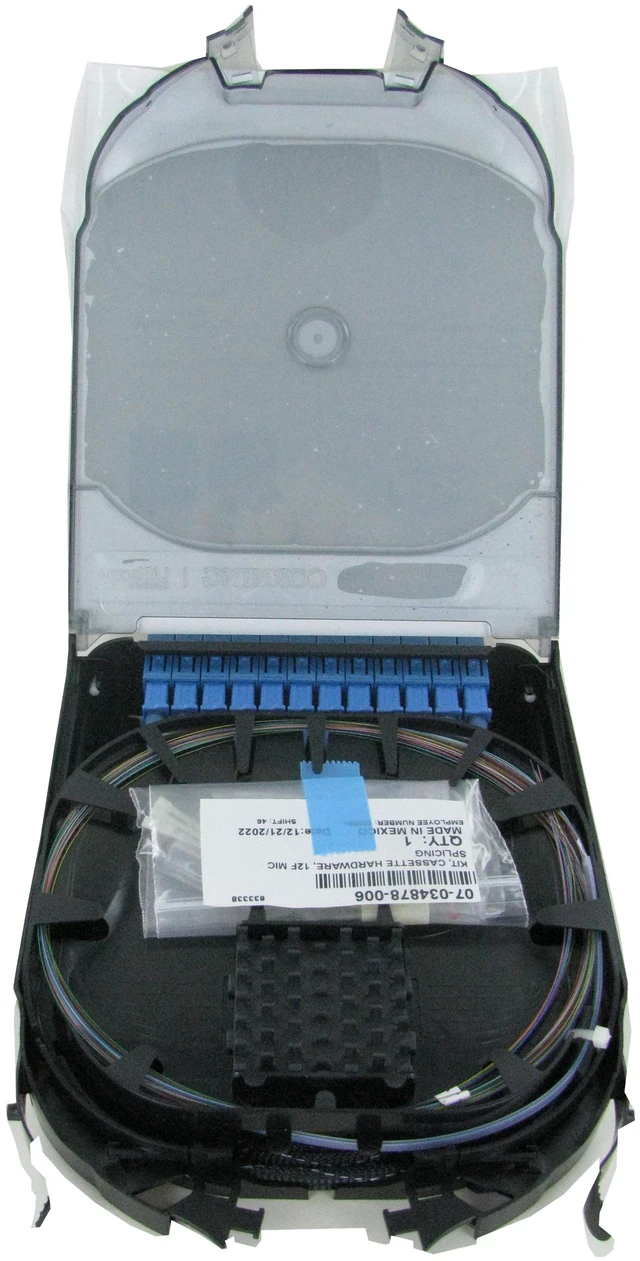 Alt view image 6 of 7 - Corning CCH-CS12-3C-P00RE Pigtailed Splice Cassette, 12 Fiber, SC UPC Simplex Singlemode (OS2), Single-Fiber (250 um)