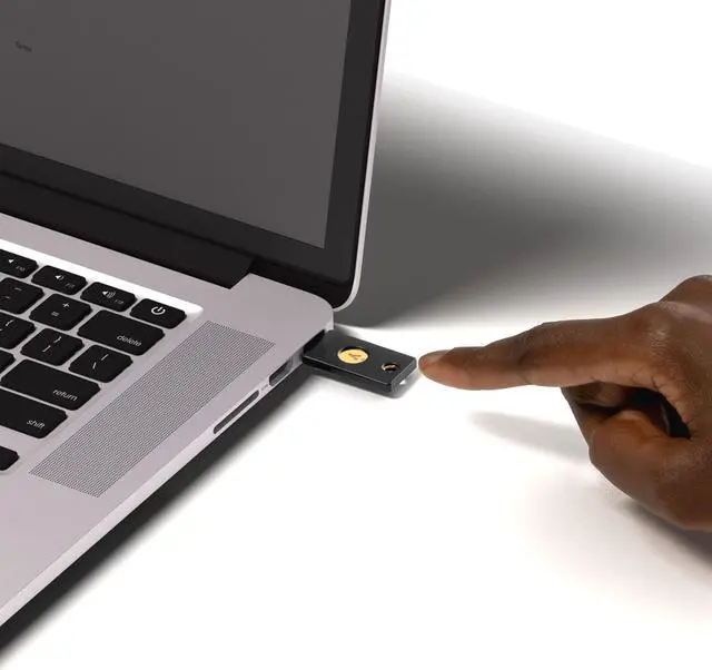 Alt view image 12 of 15 - Yubico YubiKey 5 NFC - Two factor authentication security key -  USB-A / NFC