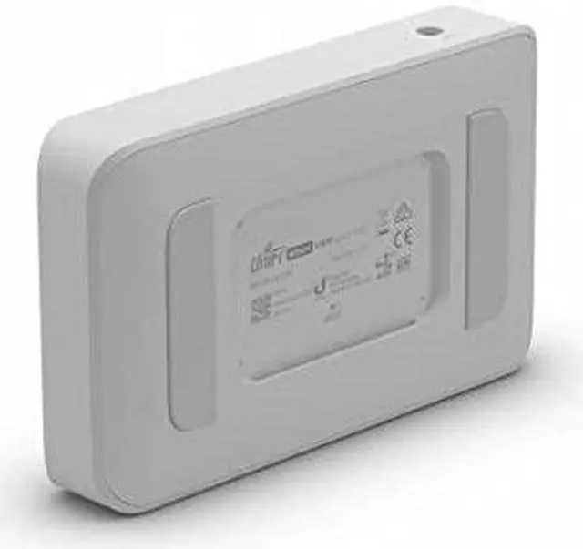 Alt view image 12 of 15 - Ubiquity Lite 8 PoE USW-Lite-8-POE (52W)