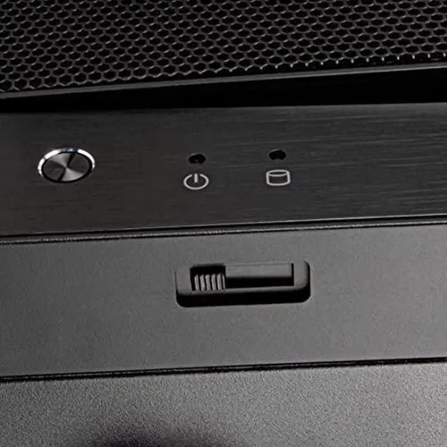 Alt view image 12 of 14 - Silverstone GD11 Ideal compact HTPC case with 240mm radiator support